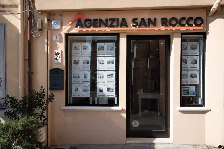 Ingresso Agenzia Immobiliare San Rocco