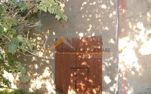 C057 – Casa da ristrutturare a Mandriole