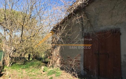 C057 – Casa da ristrutturare a Mandriole