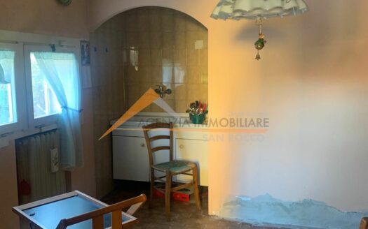 C-105 – Casa indipendente con giardino
